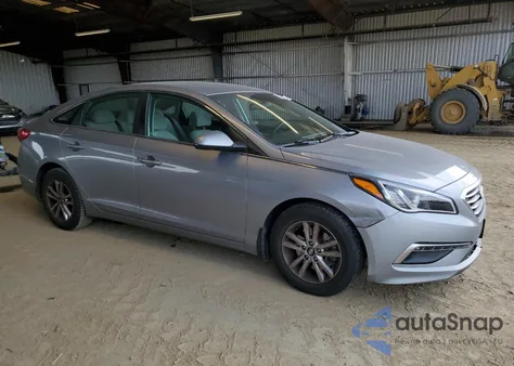 2015 Hyundai Sonata Se z USA, uszkodzony, nr VIN 5NPE24AF7FH146689